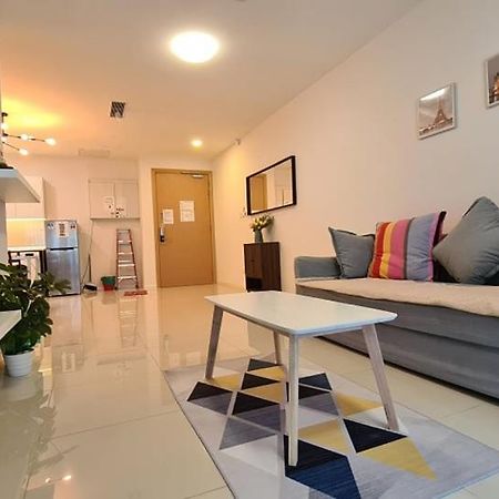 Suasana Jb At Jb Center Luxury Modern & Rustic 1Br Apt For Bussiness,Vacation Trips جوهر بهرو المظهر الخارجي الصورة