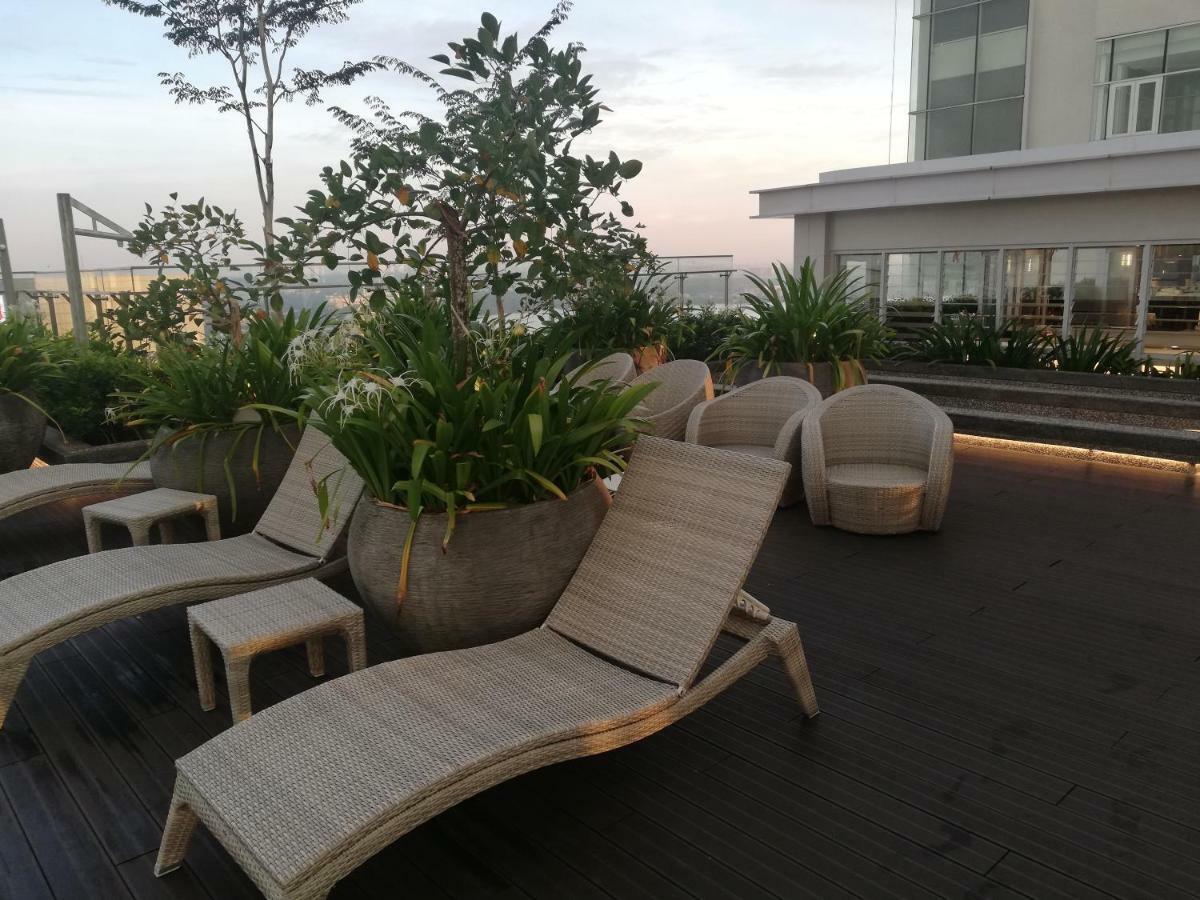 Suasana Jb At Jb Center Luxury Modern & Rustic 1Br Apt For Bussiness,Vacation Trips جوهر بهرو المظهر الخارجي الصورة
